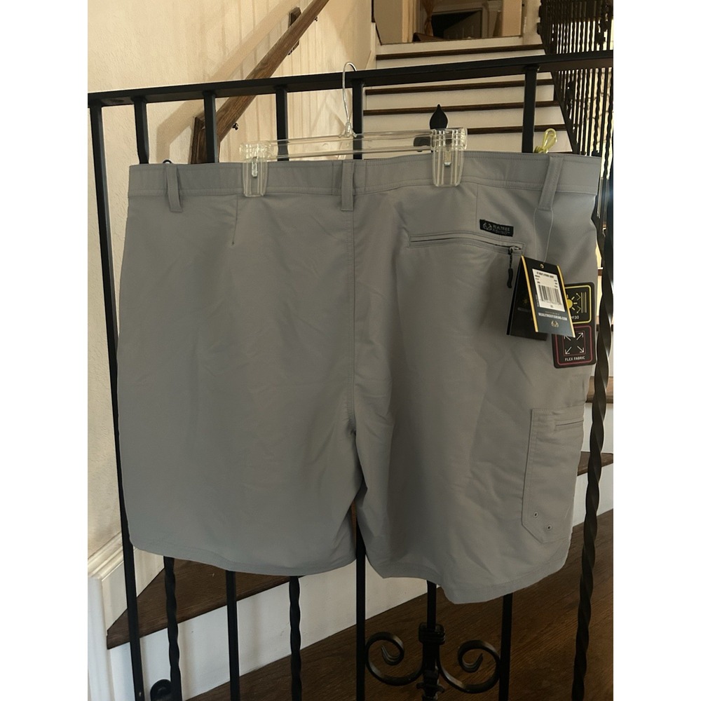 Men's Size 3XL Realtree Fishing Shorts Gray